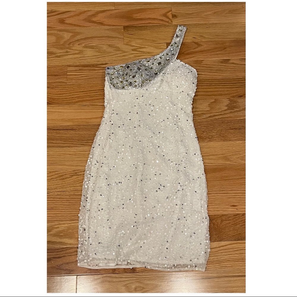 Scala One-Shoulder White Sequin Dress - 2